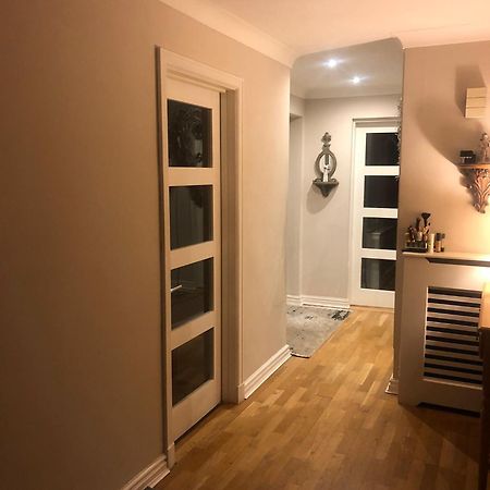 Wilmslow Airbnb Dış mekan fotoğraf