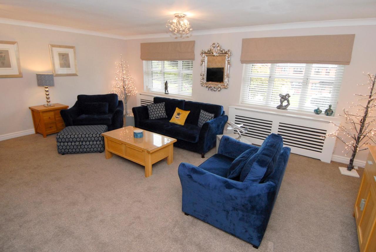 Wilmslow Airbnb Dış mekan fotoğraf