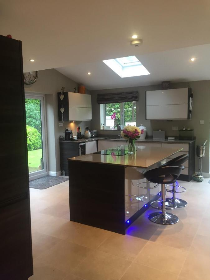 Wilmslow Airbnb Dış mekan fotoğraf
